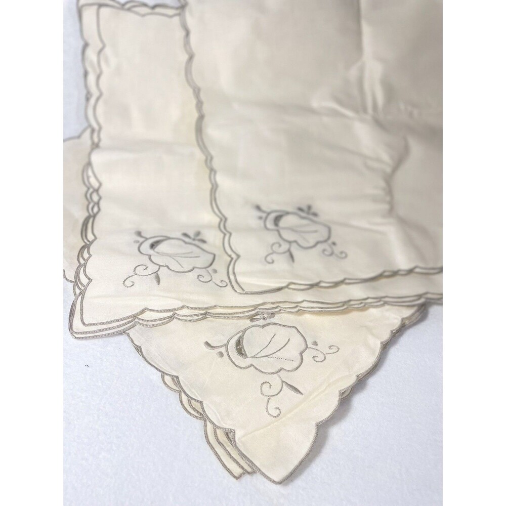 Vintage Cream Cotton Napkin Set 12pc Scalloped Embroidered Table Decor 15 x 15 " - Picture 9 of 12
